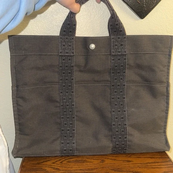 Hermes Authentic large tote black white - Picture 3 of 13